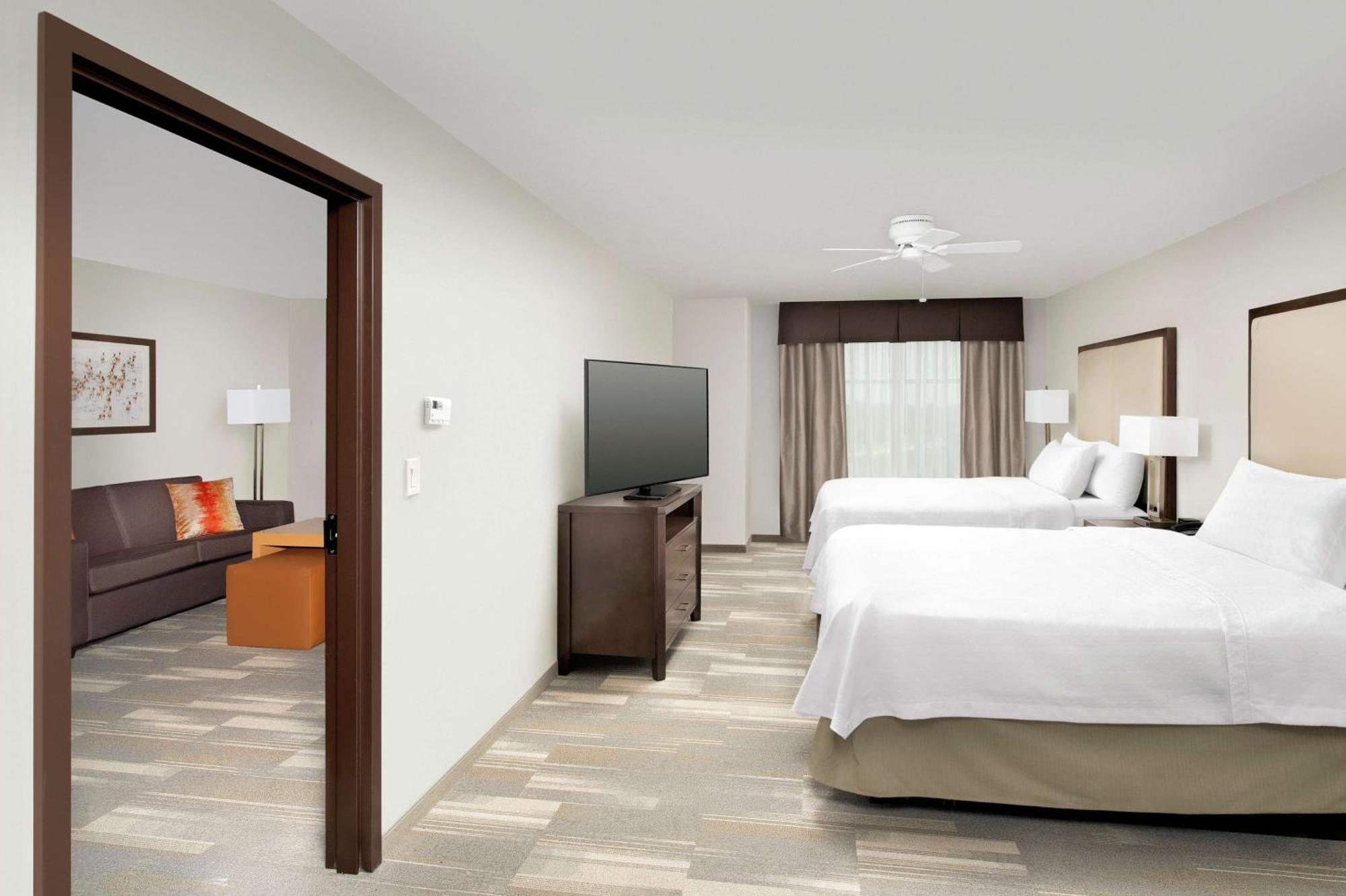 Homewood Suites By Hilton Kansas City Speedway Esterno foto