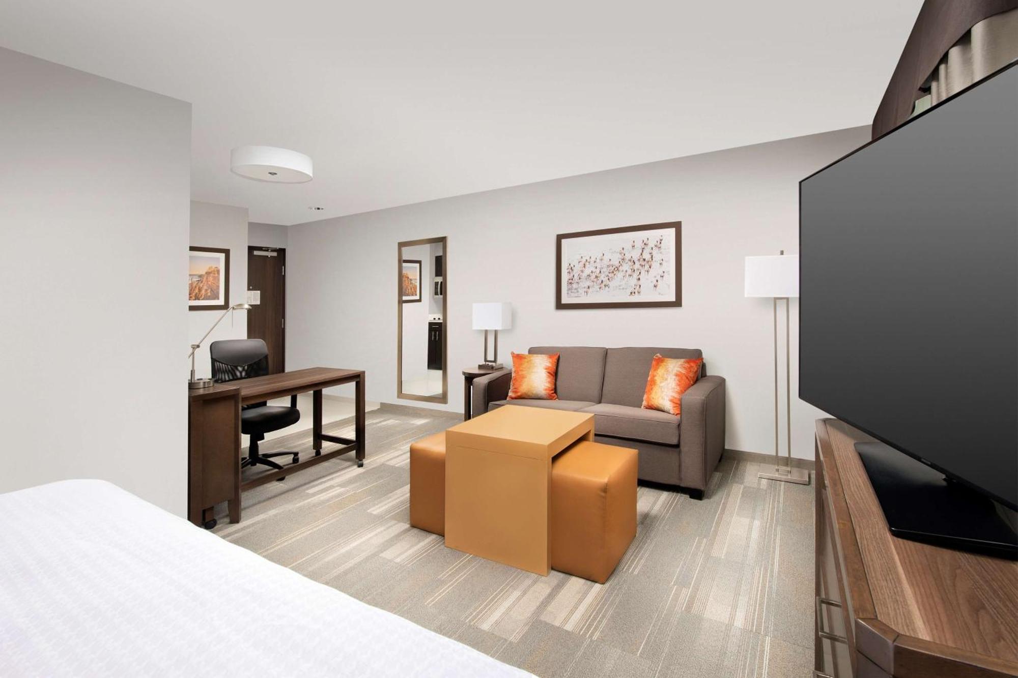 Homewood Suites By Hilton Kansas City Speedway Esterno foto