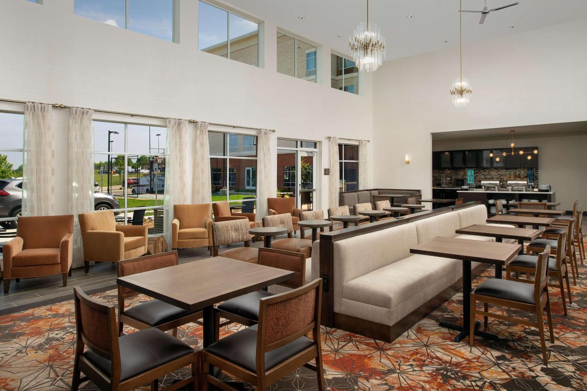 Homewood Suites By Hilton Kansas City Speedway Esterno foto