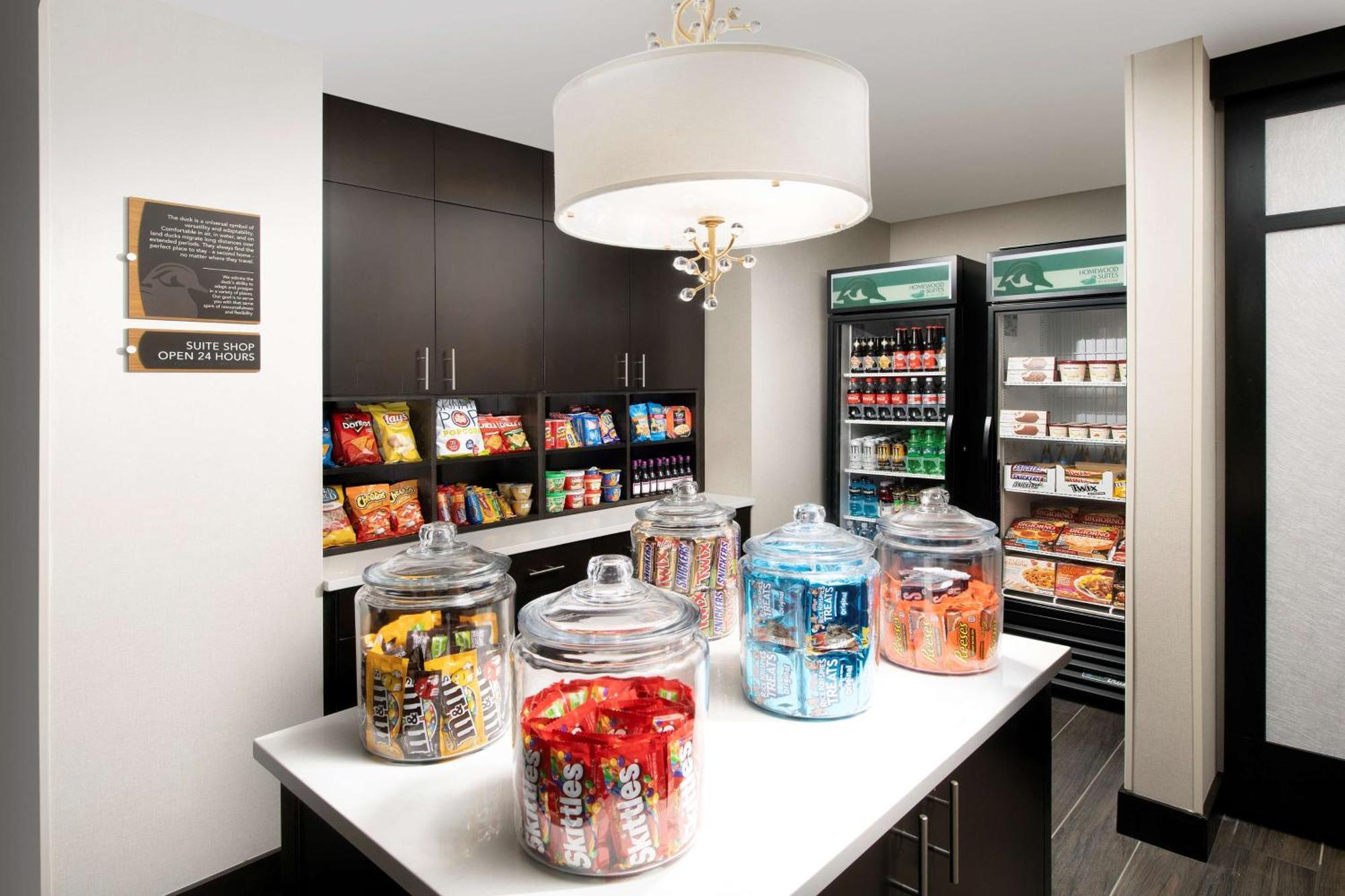 Homewood Suites By Hilton Kansas City Speedway Esterno foto