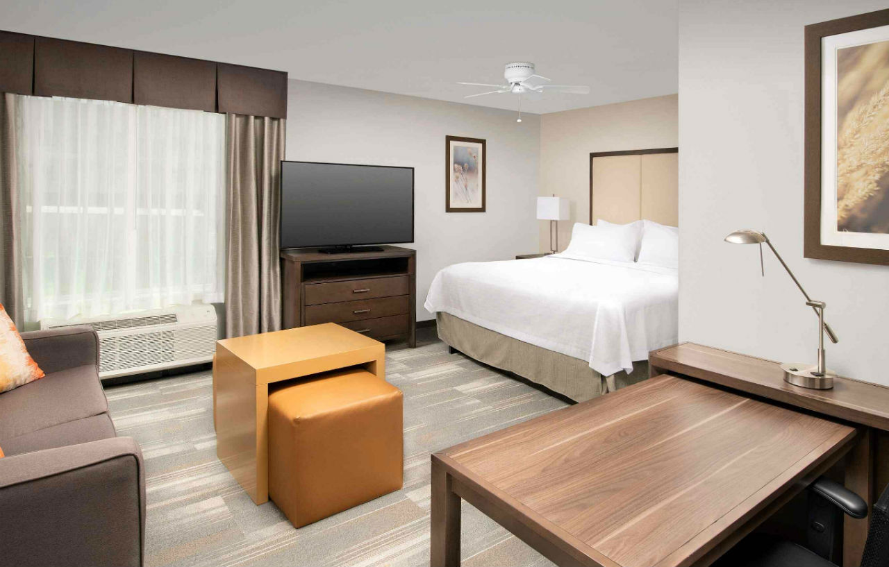 Homewood Suites By Hilton Kansas City Speedway Esterno foto