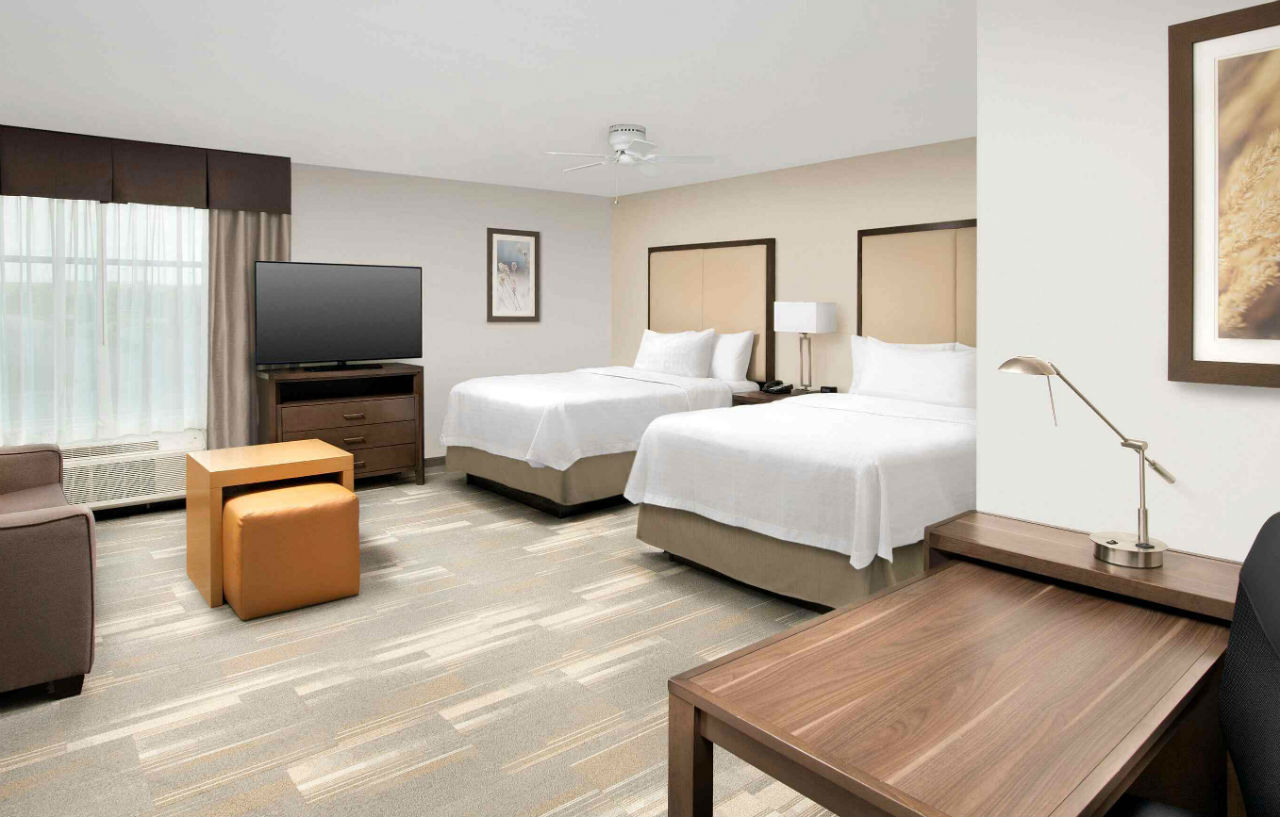 Homewood Suites By Hilton Kansas City Speedway Esterno foto